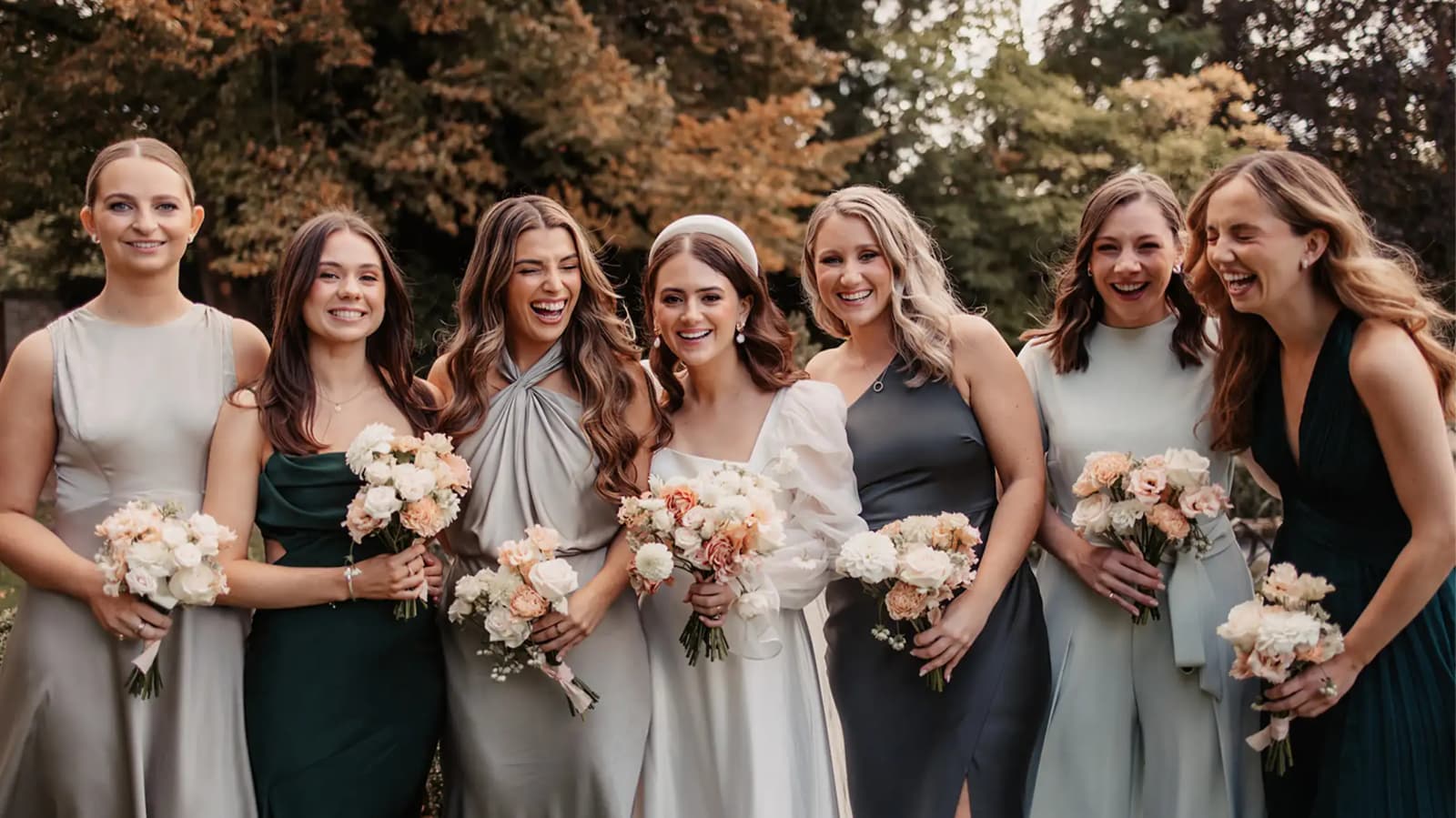 bride and bridesmaids wedding dresses