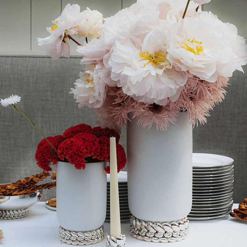 Babylone Vase, H30.5 x D5.5cm, White & Silver