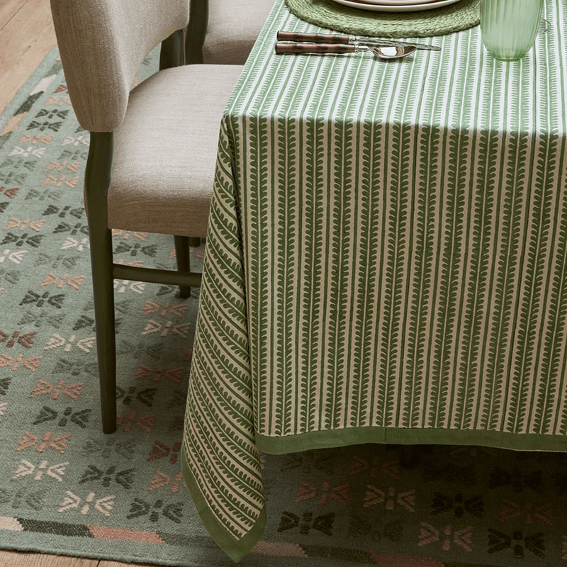 Bel Tablecloth, 250 x 170cm, Green