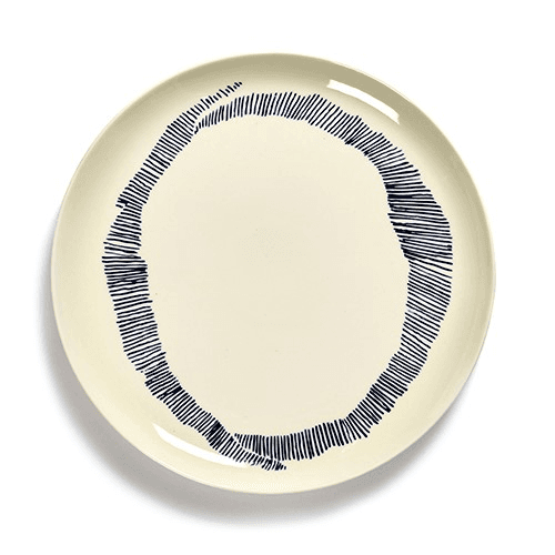 Image showing the Ottolenghi Set of 2 large plates, D27, White And Blue product.