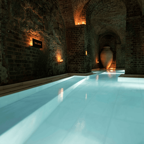 Image showing the The White Collection Holistic Ritual 45' for one product.