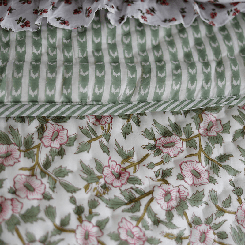 Floral Quilt, Double, Green & Pink